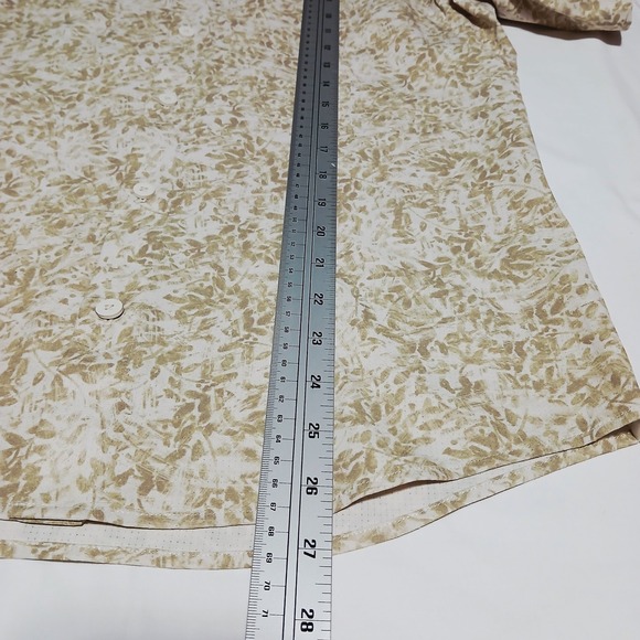 Lululemon Mens Short SleeveButton Up Shirt Abstract Print Live inPractice SizeM‎ - Picture 5 of 8